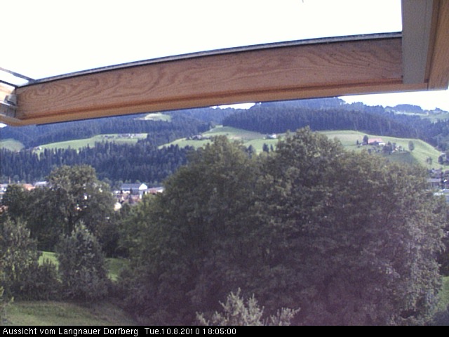 Webcam-Bild: Aussicht vom Dorfberg in Langnau 20100810-180500