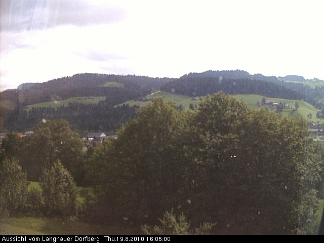 Webcam-Bild: Aussicht vom Dorfberg in Langnau 20100819-160500