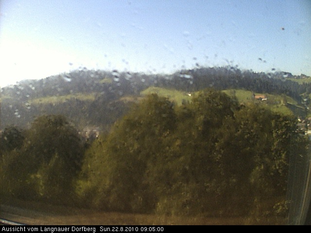 Webcam-Bild: Aussicht vom Dorfberg in Langnau 20100822-090500