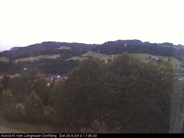 Webcam-Bild: Aussicht vom Dorfberg in Langnau 20100926-170500