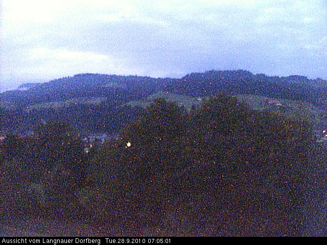 Webcam-Bild: Aussicht vom Dorfberg in Langnau 20100928-070500