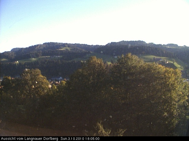 Webcam-Bild: Aussicht vom Dorfberg in Langnau 20101003-180500