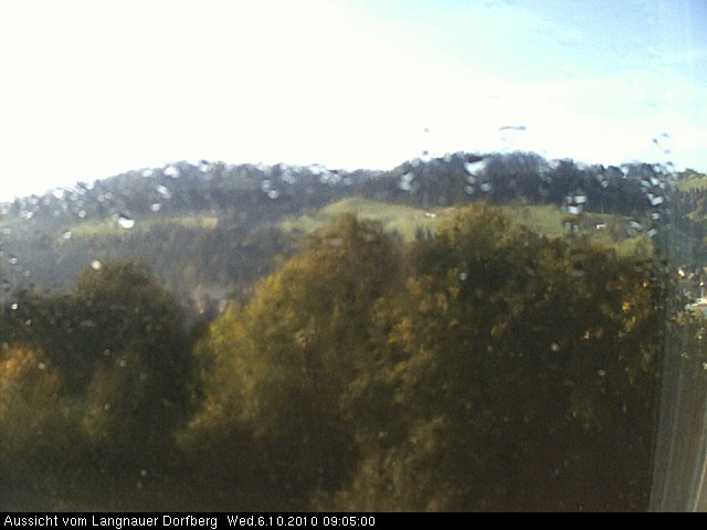 Webcam-Bild: Aussicht vom Dorfberg in Langnau 20101006-090500