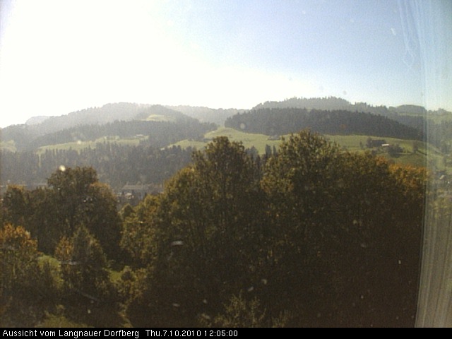 Webcam-Bild: Aussicht vom Dorfberg in Langnau 20101007-120500