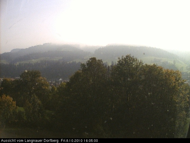 Webcam-Bild: Aussicht vom Dorfberg in Langnau 20101008-160500