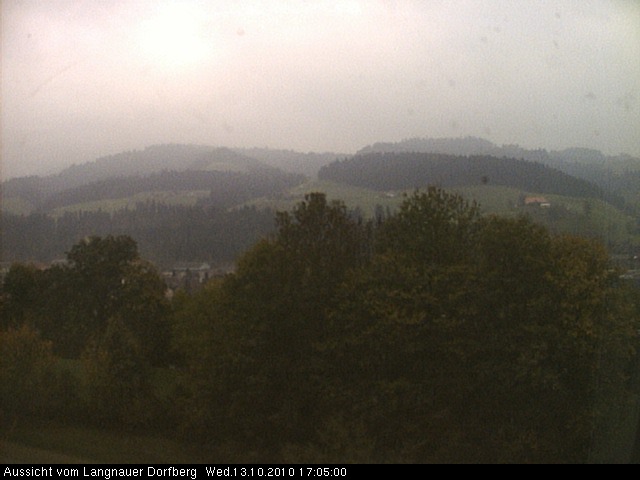 Webcam-Bild: Aussicht vom Dorfberg in Langnau 20101013-170500