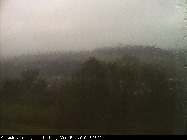 Webcam-Bild: Aussicht vom Dorfberg in Langnau 20101115-150500