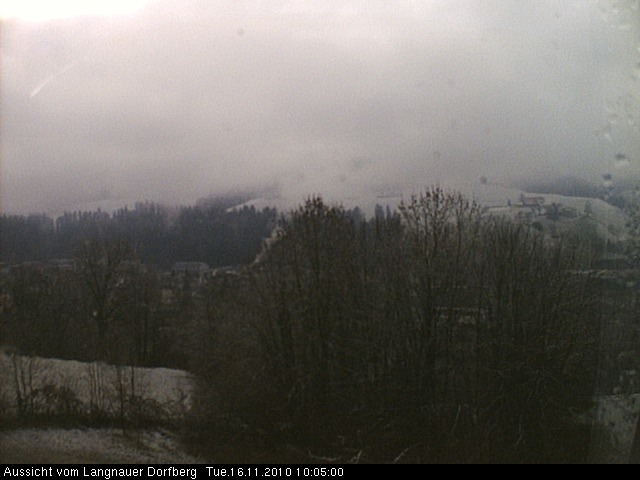 Webcam-Bild: Aussicht vom Dorfberg in Langnau 20101116-100500