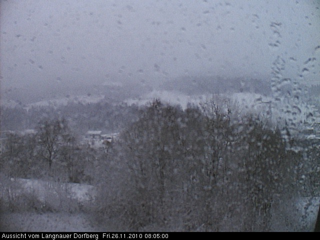 Webcam-Bild: Aussicht vom Dorfberg in Langnau 20101126-080500