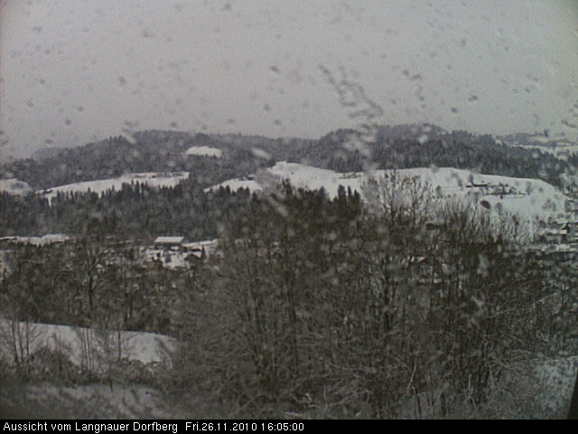 Webcam-Bild: Aussicht vom Dorfberg in Langnau 20101126-160500