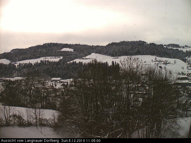 Webcam-Bild: Aussicht vom Dorfberg in Langnau 20101205-110500