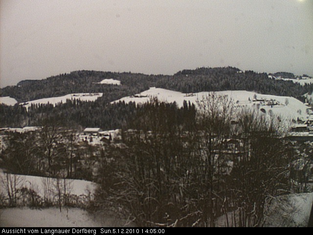 Webcam-Bild: Aussicht vom Dorfberg in Langnau 20101205-140500