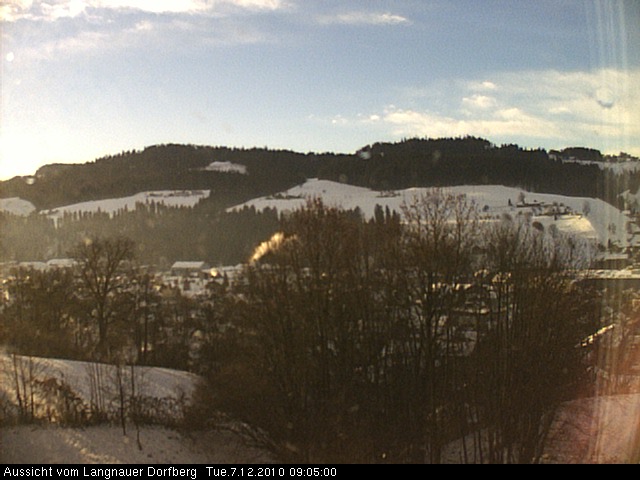 Webcam-Bild: Aussicht vom Dorfberg in Langnau 20101207-090500