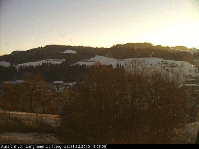 Webcam-Bild: Aussicht vom Dorfberg in Langnau 20101211-160500