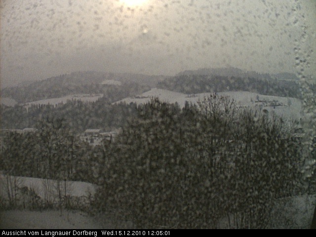 Webcam-Bild: Aussicht vom Dorfberg in Langnau 20101215-120501