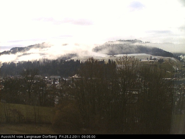 Webcam-Bild: Aussicht vom Dorfberg in Langnau 20110225-090500