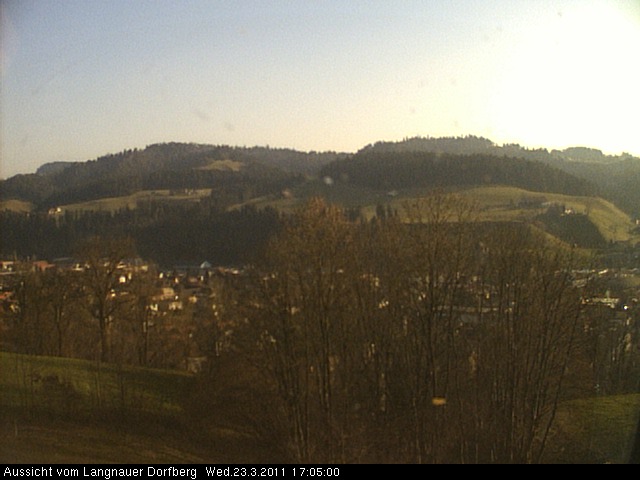 Webcam-Bild: Aussicht vom Dorfberg in Langnau 20110323-170500