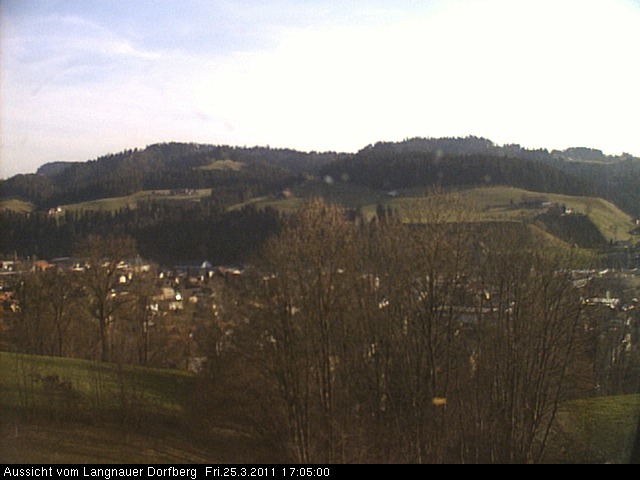 Webcam-Bild: Aussicht vom Dorfberg in Langnau 20110325-170500