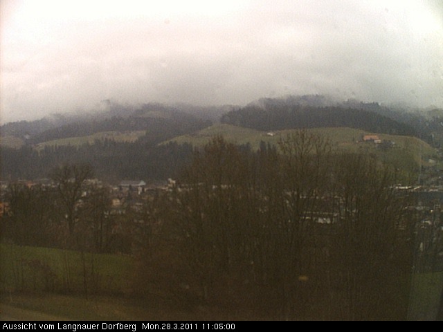 Webcam-Bild: Aussicht vom Dorfberg in Langnau 20110328-110500