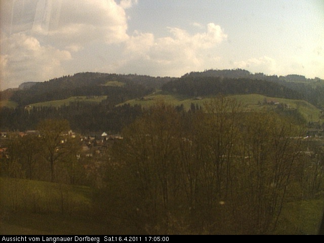 Webcam-Bild: Aussicht vom Dorfberg in Langnau 20110416-170500