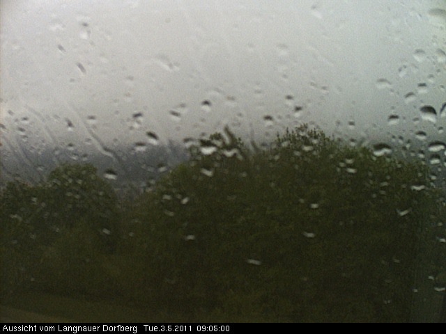 Webcam-Bild: Aussicht vom Dorfberg in Langnau 20110503-090500