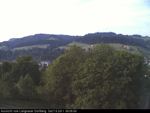 Webcam-Bild: Aussicht vom Dorfberg in Langnau 20110507-080500