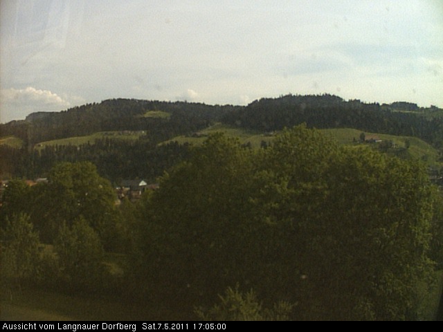 Webcam-Bild: Aussicht vom Dorfberg in Langnau 20110507-170500