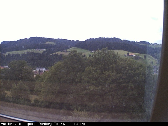 Webcam-Bild: Aussicht vom Dorfberg in Langnau 20110607-140500
