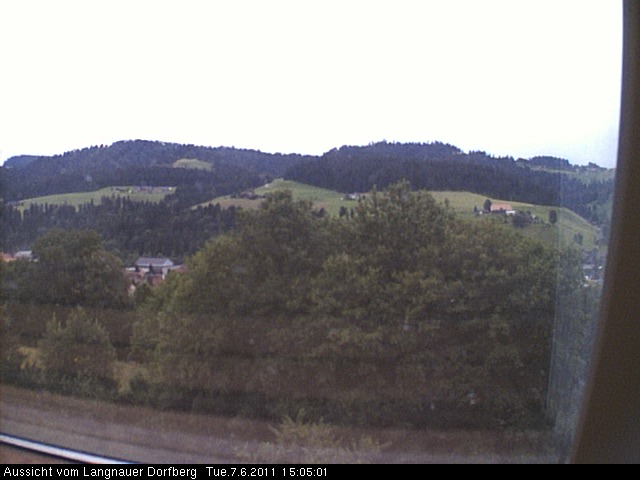 Webcam-Bild: Aussicht vom Dorfberg in Langnau 20110607-150501