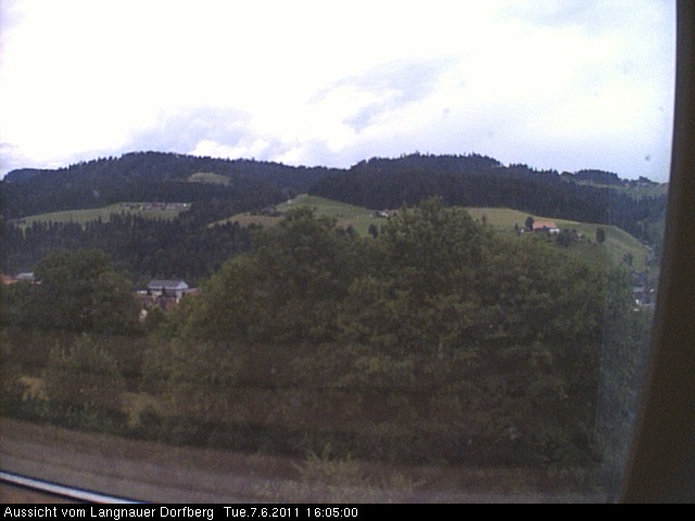 Webcam-Bild: Aussicht vom Dorfberg in Langnau 20110607-160500
