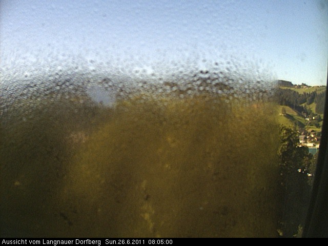 Webcam-Bild: Aussicht vom Dorfberg in Langnau 20110626-080500