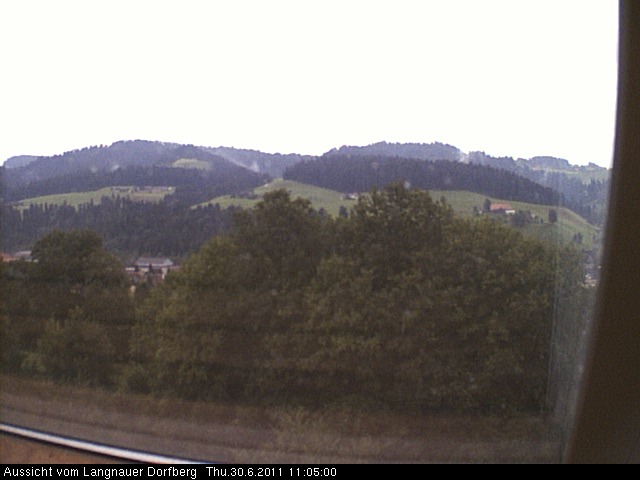 Webcam-Bild: Aussicht vom Dorfberg in Langnau 20110630-110500
