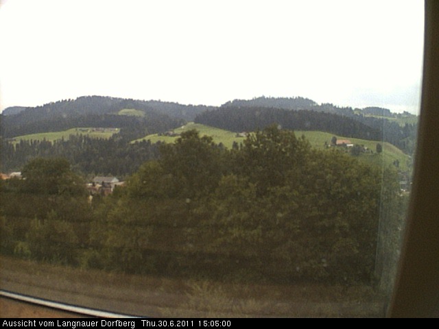 Webcam-Bild: Aussicht vom Dorfberg in Langnau 20110630-150500