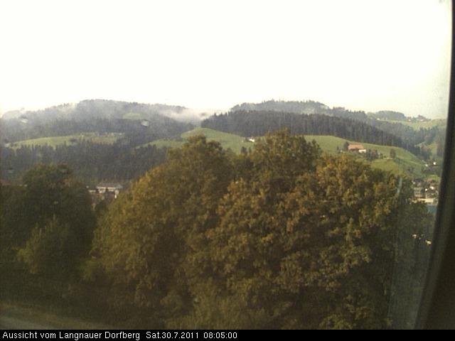Webcam-Bild: Aussicht vom Dorfberg in Langnau 20110730-080500