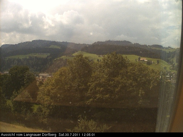 Webcam-Bild: Aussicht vom Dorfberg in Langnau 20110730-120501