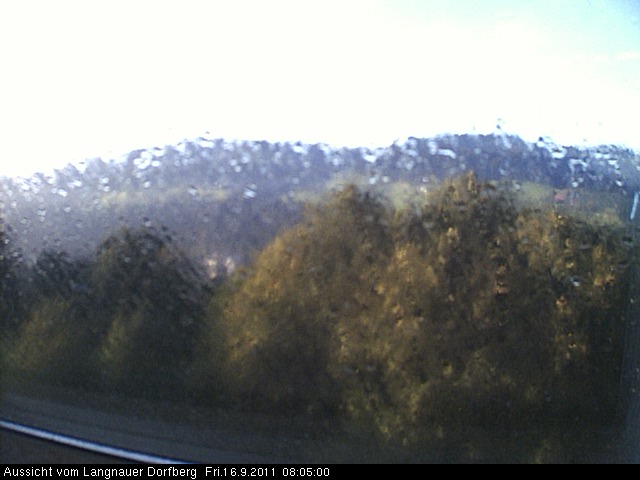 Webcam-Bild: Aussicht vom Dorfberg in Langnau 20110916-080500