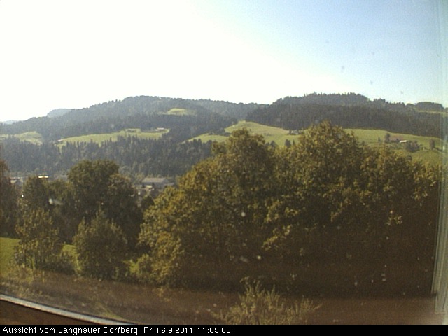 Webcam-Bild: Aussicht vom Dorfberg in Langnau 20110916-110500