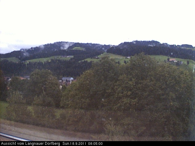 Webcam-Bild: Aussicht vom Dorfberg in Langnau 20110918-080500