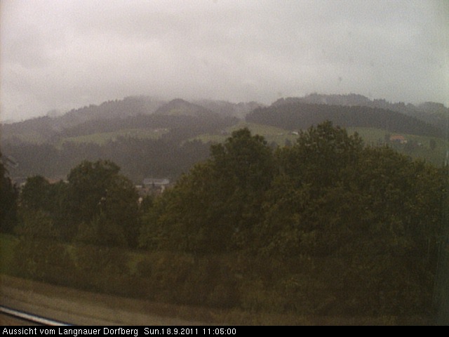 Webcam-Bild: Aussicht vom Dorfberg in Langnau 20110918-110500