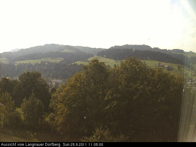 Webcam-Bild: Aussicht vom Dorfberg in Langnau 20110925-110500