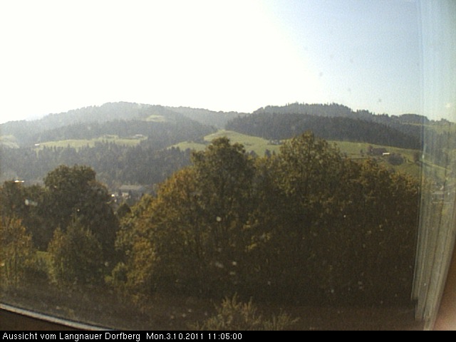 Webcam-Bild: Aussicht vom Dorfberg in Langnau 20111003-110500