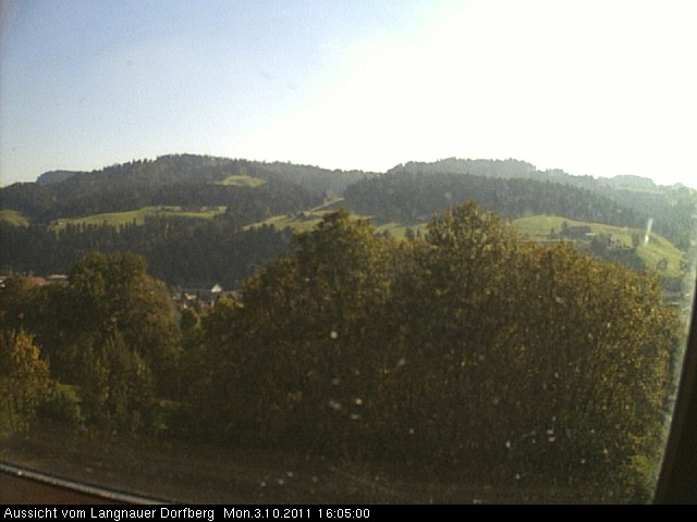 Webcam-Bild: Aussicht vom Dorfberg in Langnau 20111003-160500