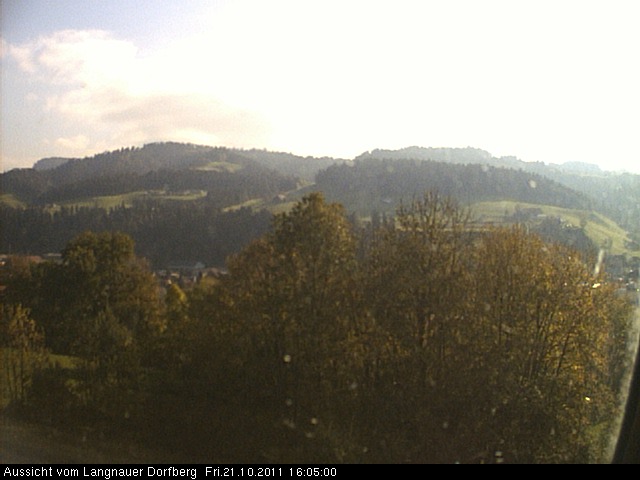 Webcam-Bild: Aussicht vom Dorfberg in Langnau 20111021-160500