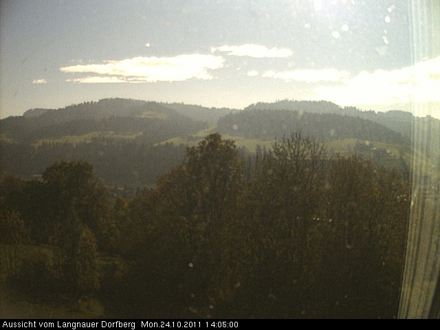 Webcam-Bild: Aussicht vom Dorfberg in Langnau 20111024-140500