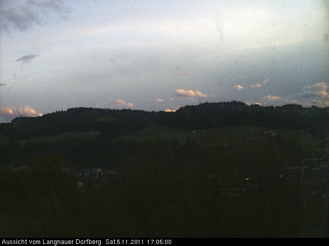 Webcam-Bild: Aussicht vom Dorfberg in Langnau 20111105-170500