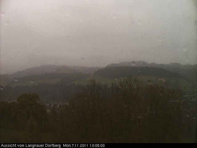 Webcam-Bild: Aussicht vom Dorfberg in Langnau 20111107-100500