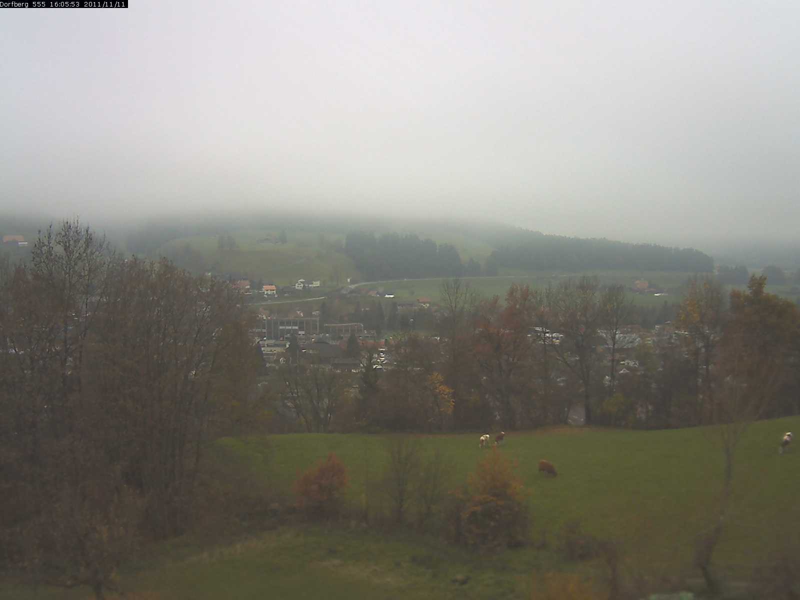 Webcam-Bild: Aussicht vom Dorfberg in Langnau 20111111-160600