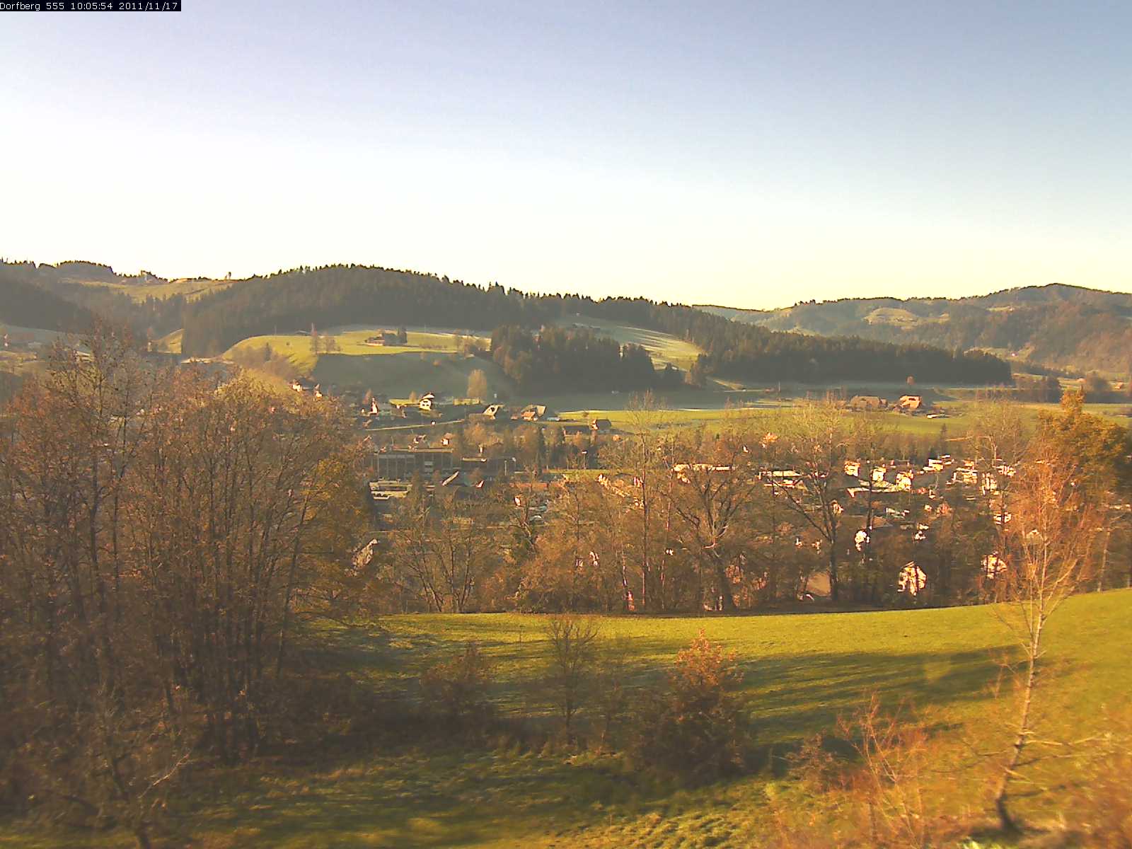 Webcam-Bild: Aussicht vom Dorfberg in Langnau 20111117-100600