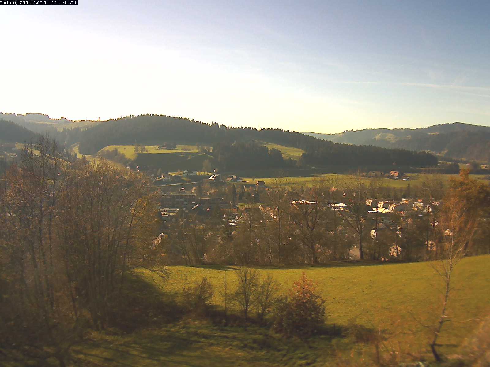 Webcam-Bild: Aussicht vom Dorfberg in Langnau 20111121-120600
