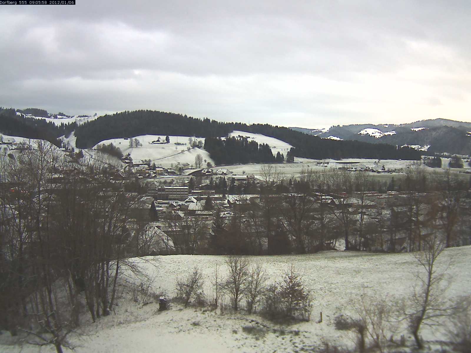 Webcam-Bild: Aussicht vom Dorfberg in Langnau 20120106-090600